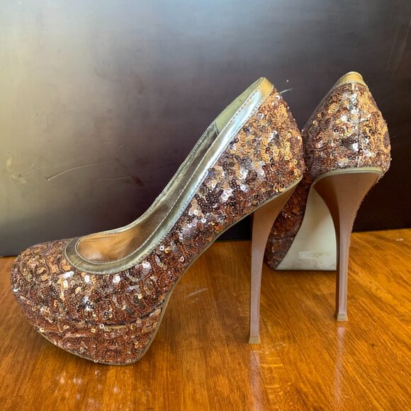 Baby Phat Rose Gold Sequin Round Toe Stiletto Platform Pumps - Picture 5 of 11